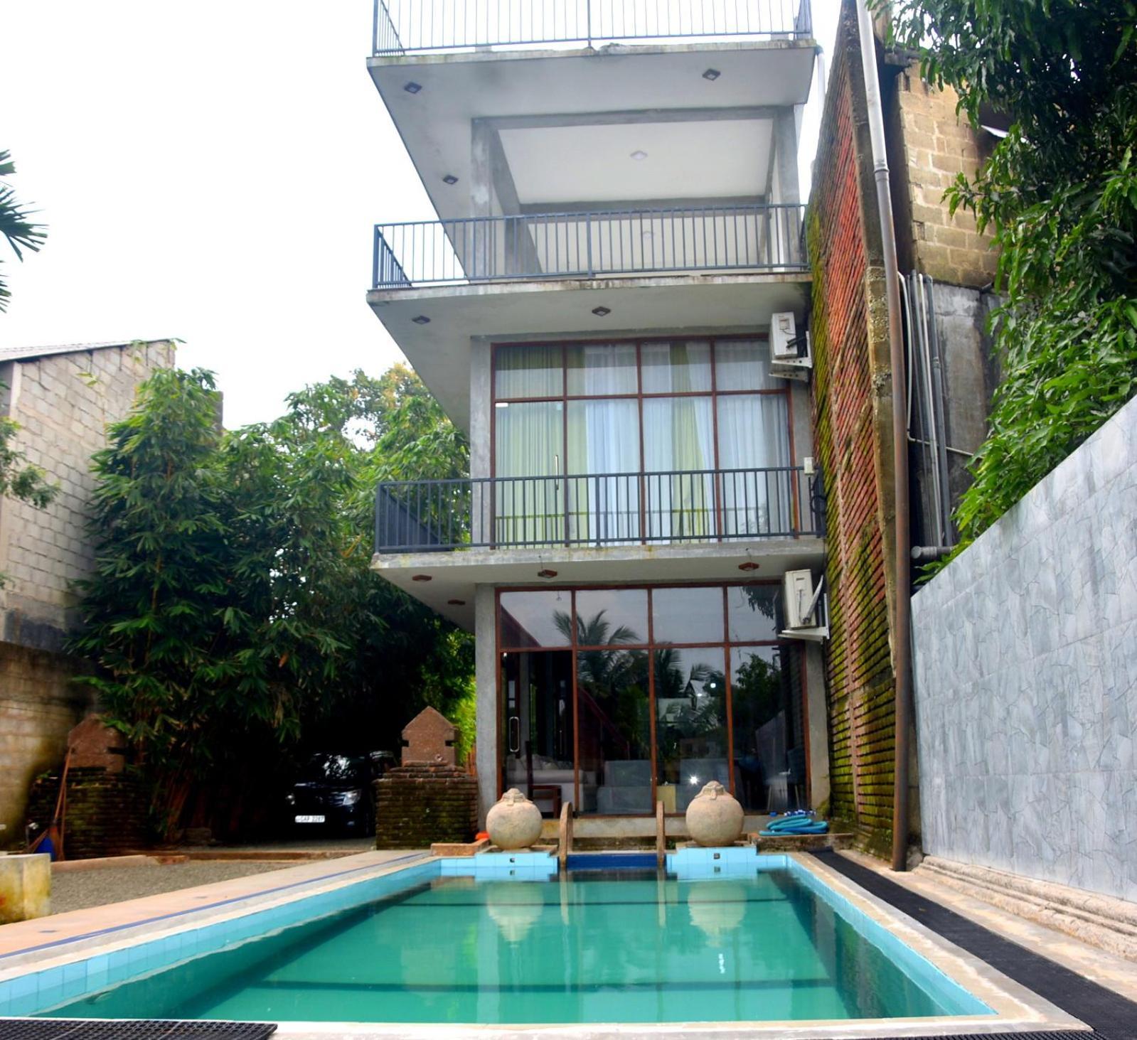 Ciel Star Anuradhapura Hotel Exterior photo